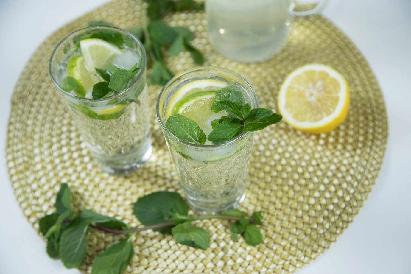 Заряжаемся витаминами: домашний лимонад из цитрусов