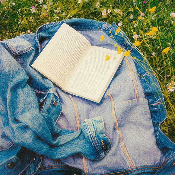 Беззаботная пора: 6 идеальных книг для лета