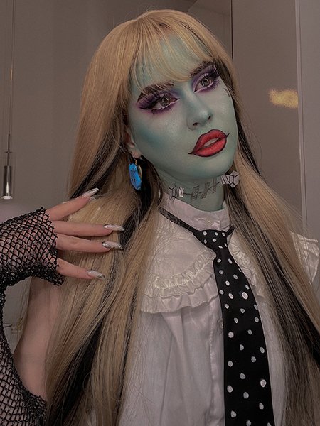 Идея макияжа на Хэллоуин: Аня Hahadetka примерила образ из «Школы монстров» специально для TeenDaily